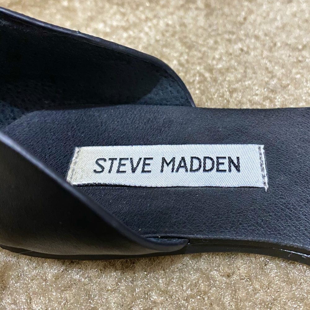 ❌SOLD❌ STEVE MADDEN | Snakeskin Sidestep Sandals - Picture 4 of 7